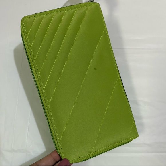 Samsonite Lime Green Quilted Wallet - Picture 4 of 6